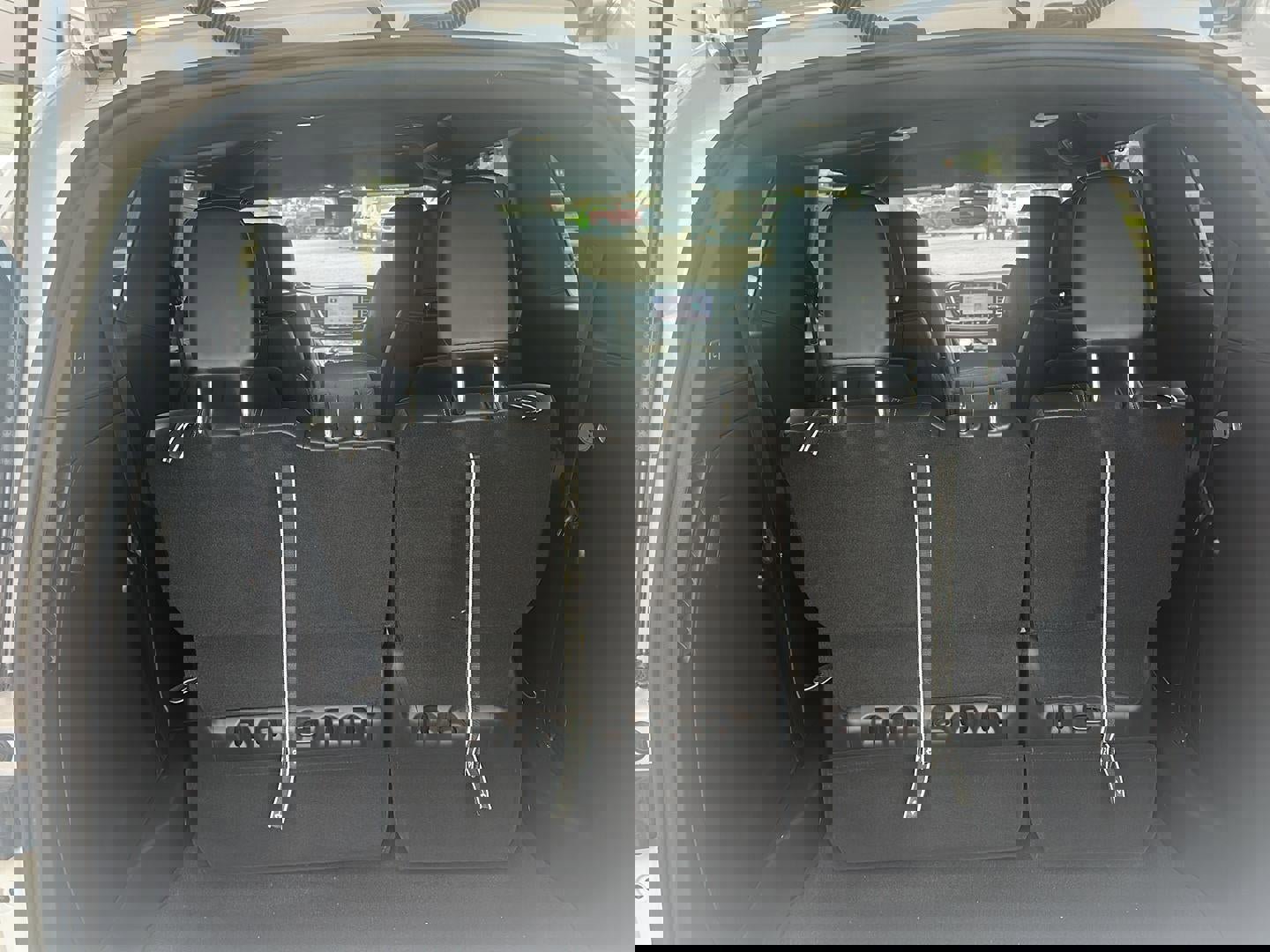 New 2026 Chrysler Pacifica Select image 10