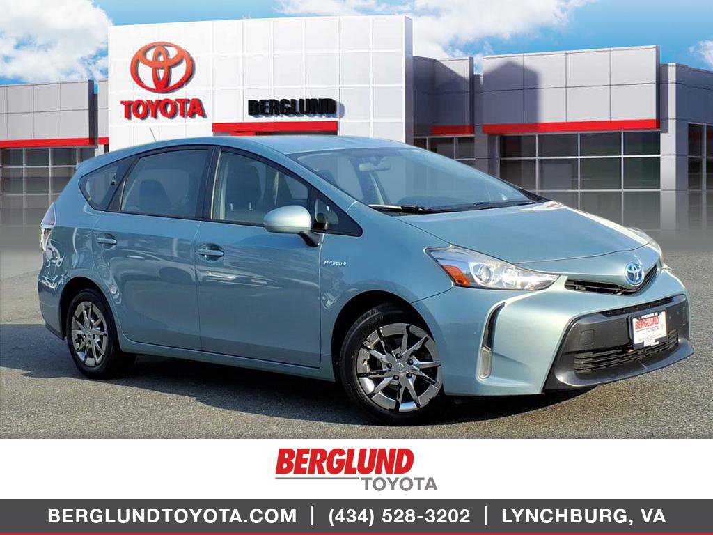 Used 2017 Toyota Prius V Three FWD image 1