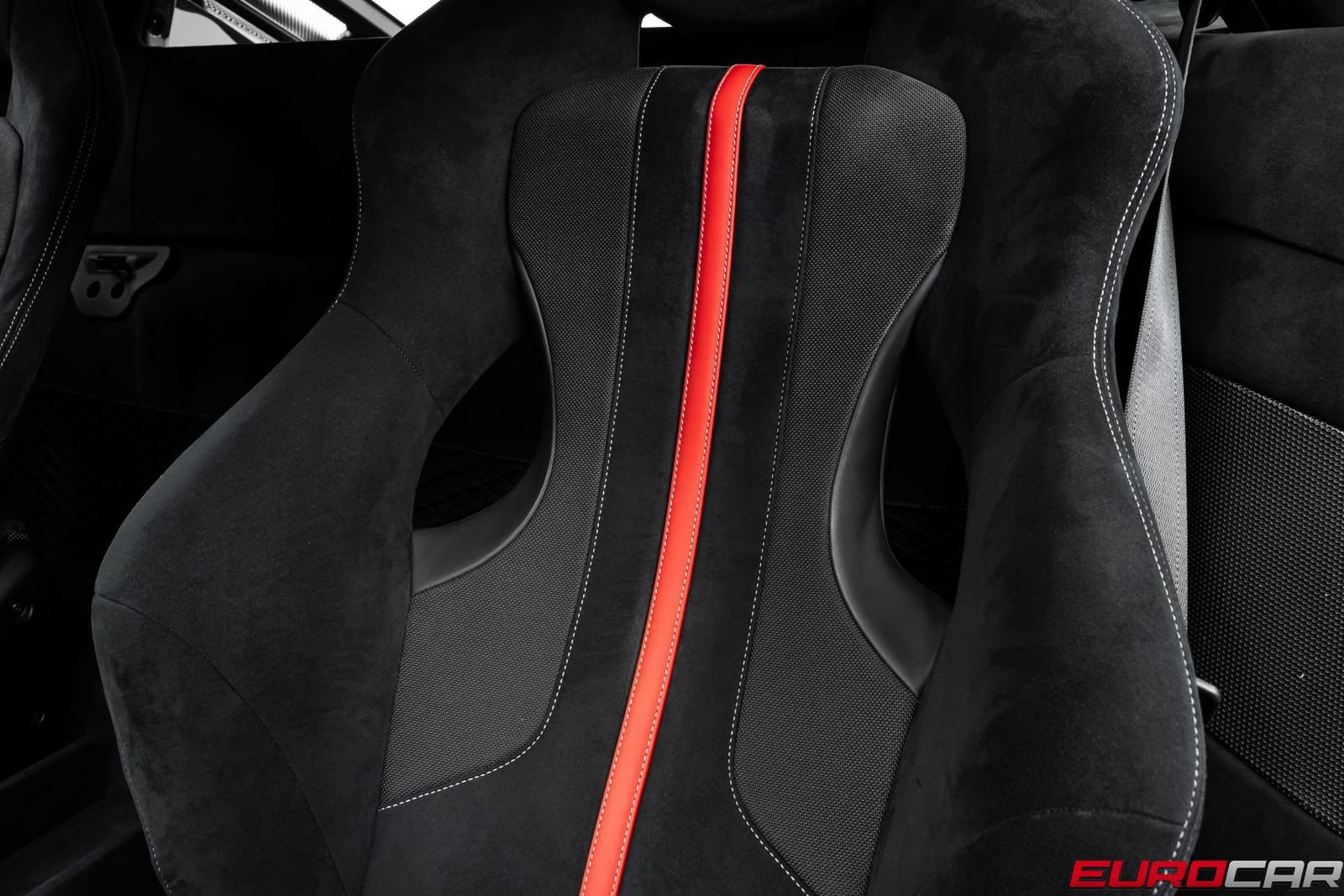 Used 2019 Ferrari 488 Pista Coupe RWD image 47