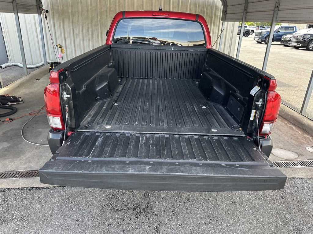 Used 2022 Toyota Tacoma SR RWD image 27
