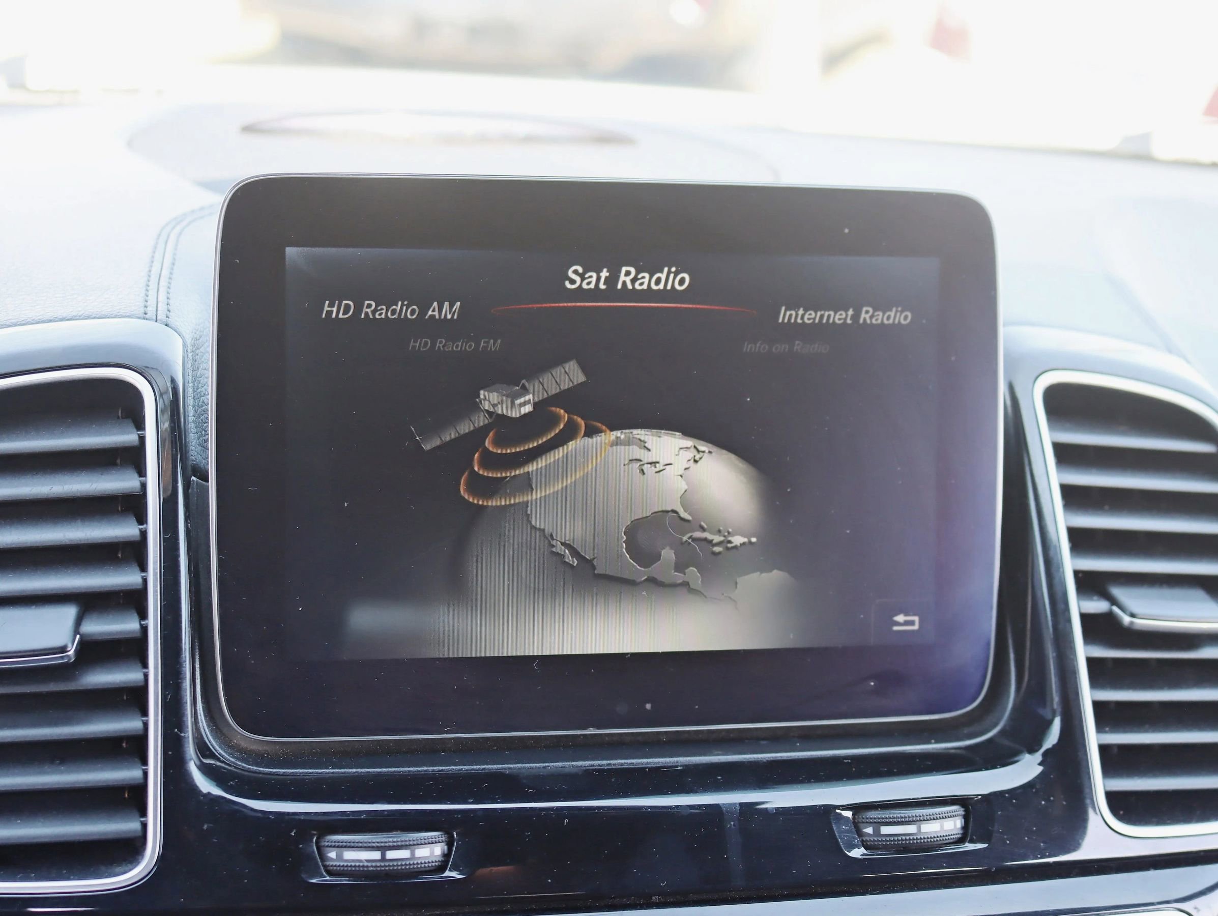 Used 2016 Mercedes-Benz GLE 450 4MATIC Coupe image 29