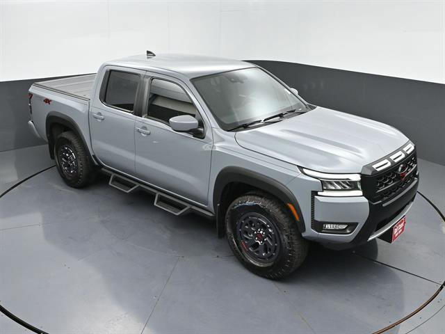 Used 2025 Nissan Frontier PRO-4X image 39