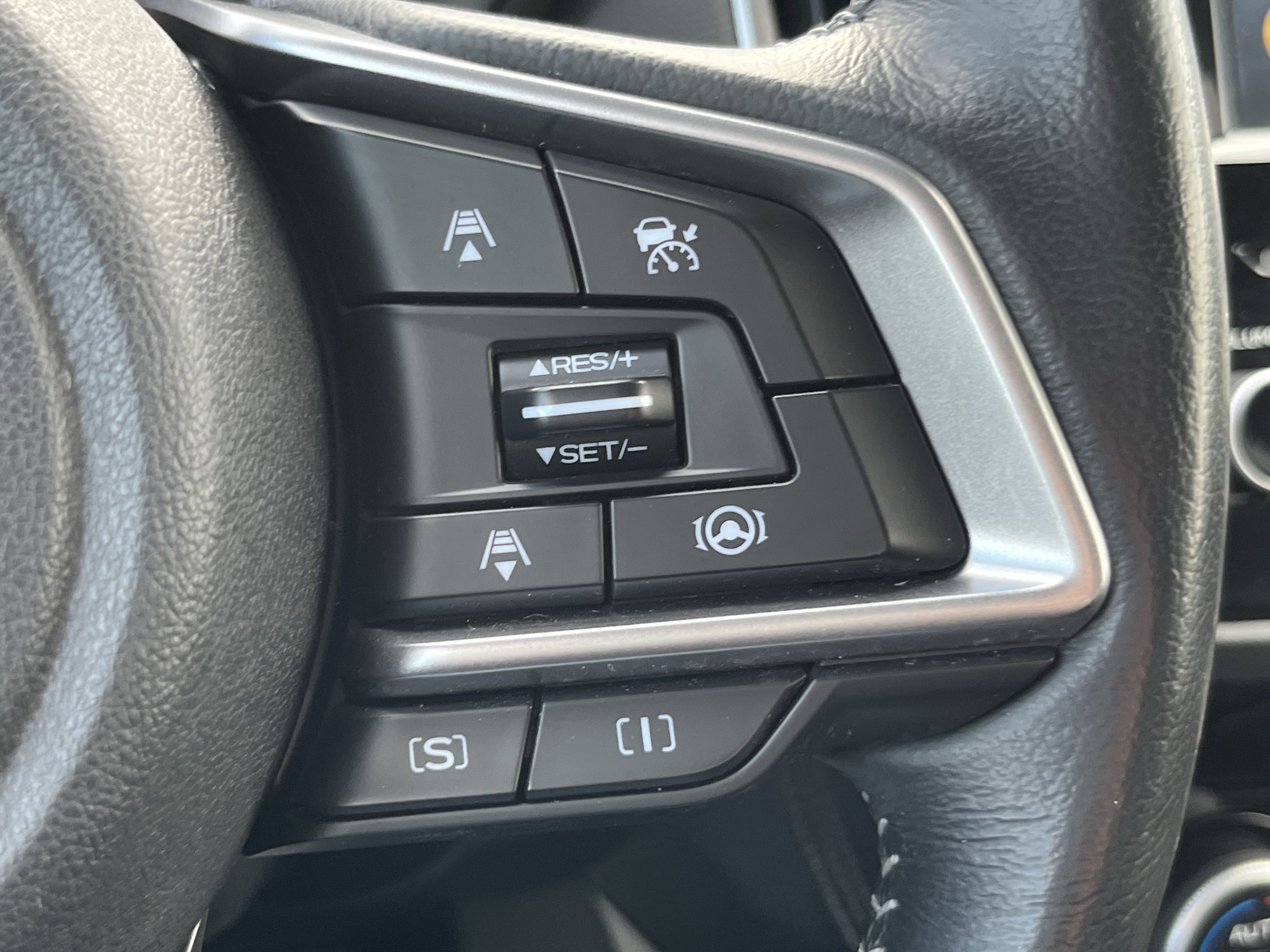 Used 2022 Subaru Forester Premium w/ Popular Package #1 image 8