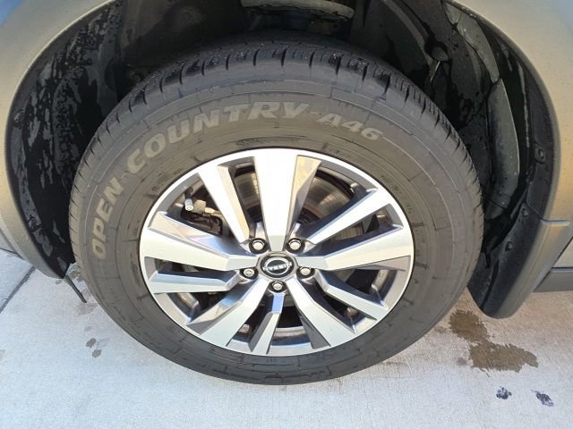 Used 2022 Nissan Pathfinder SL image 10