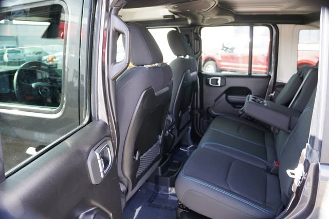 Certified 2025 Jeep Wrangler Unlimited Rubicon 4xe w/ Safety Group image 17