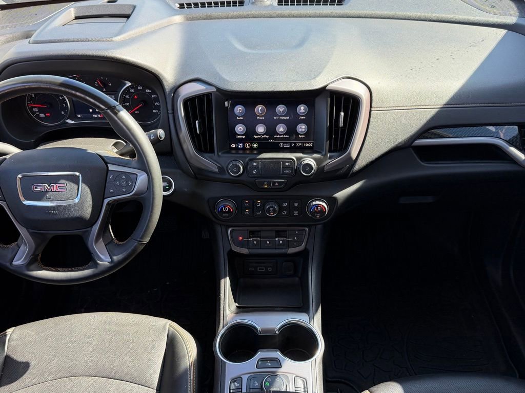 Used 2024 GMC Terrain AT4 w/ Tech Package image 11