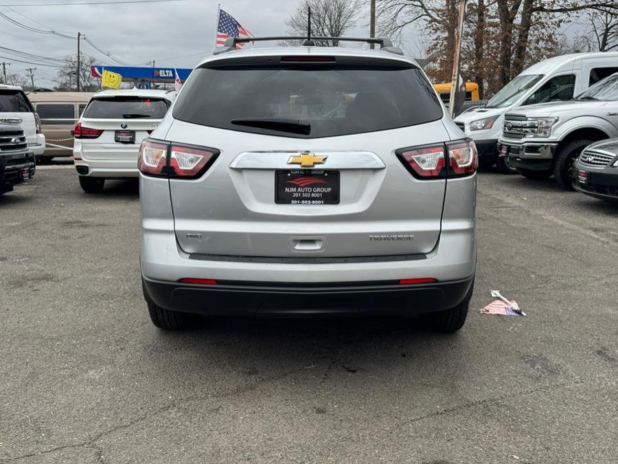 Used 2016 Chevrolet Traverse LS AWD/4WD image 7