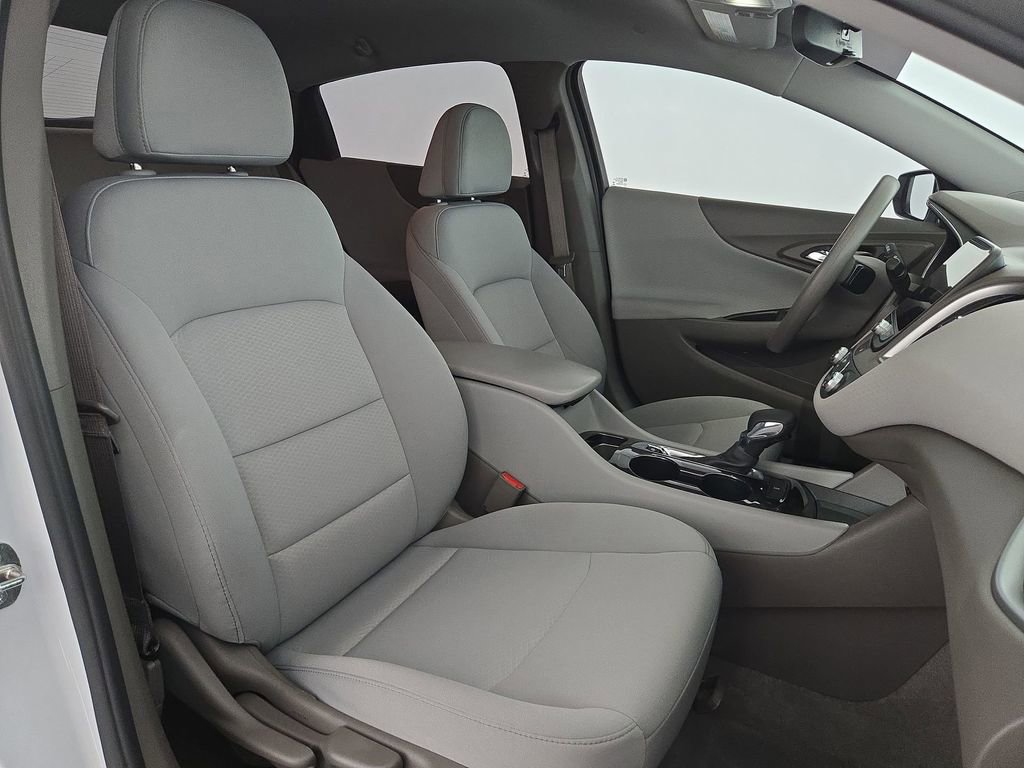 Used 2023 Chevrolet Malibu LS FWD image 32