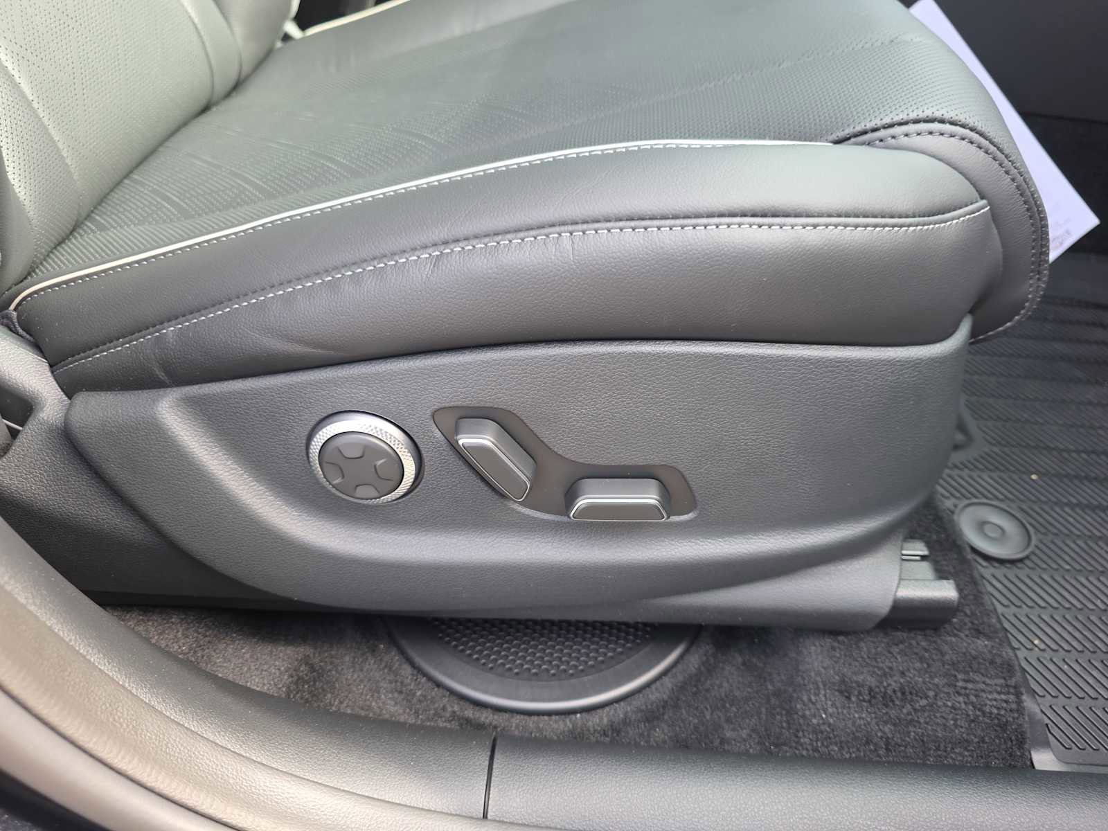 New 2026 Genesis GV80 2.5T Advanced AWD/4WD image 30