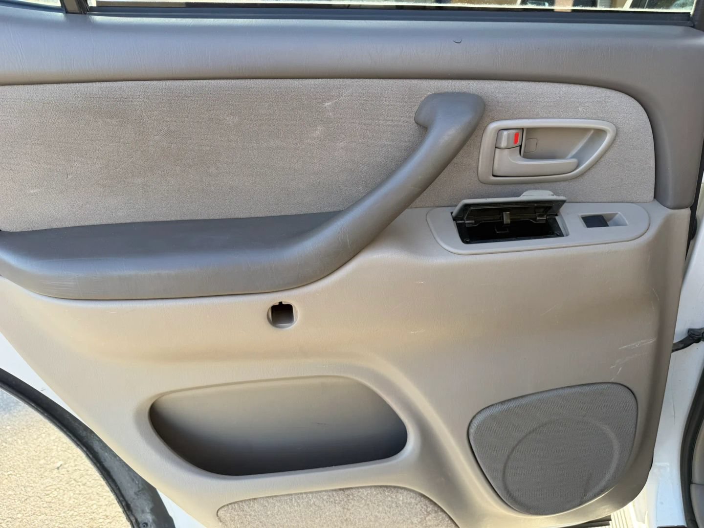 Used 2007 Toyota Sequoia SR5 RWD image 12