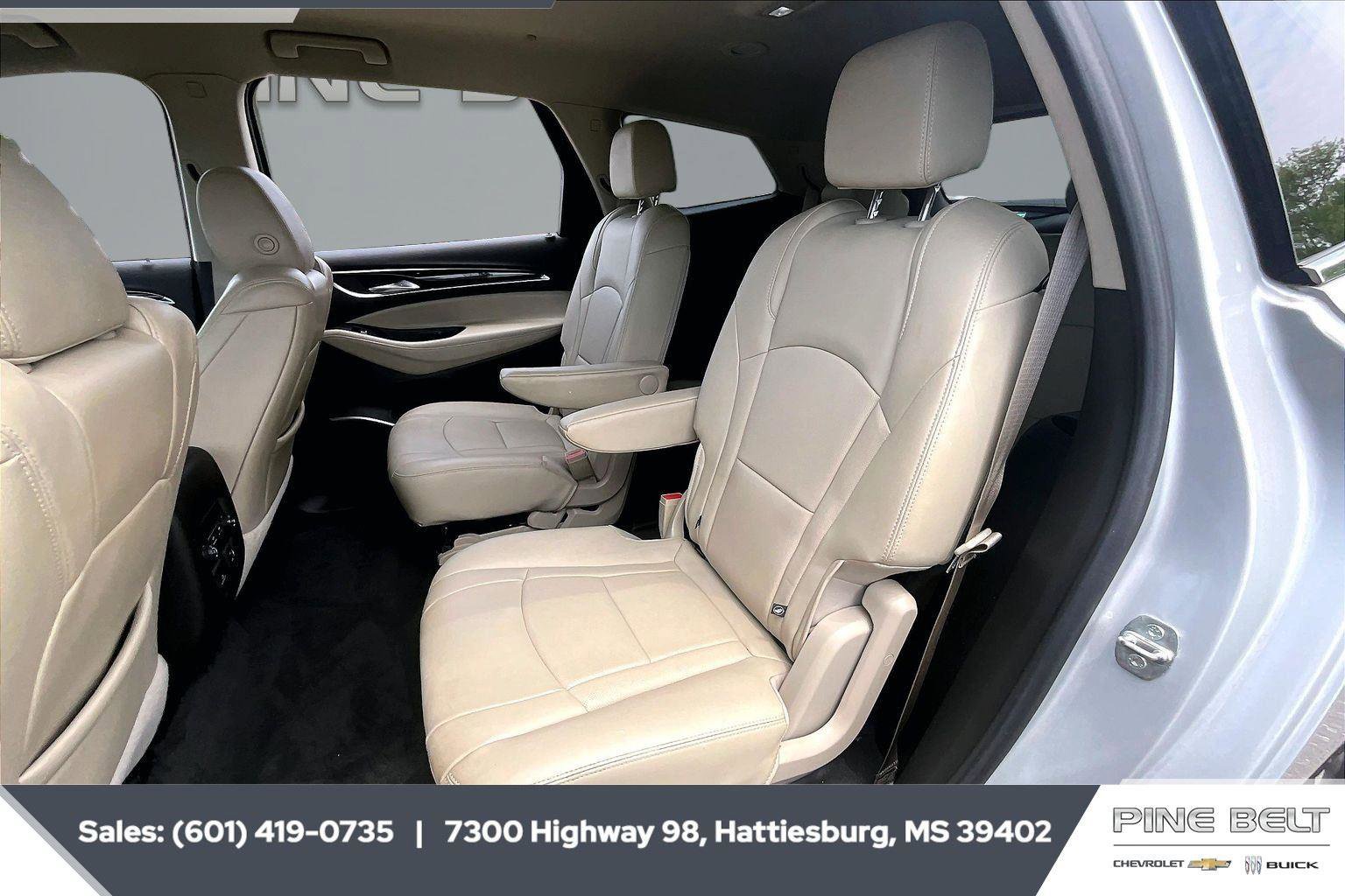 Used 2020 Buick Enclave Essence w/ Sport Touring Edition FWD image 19