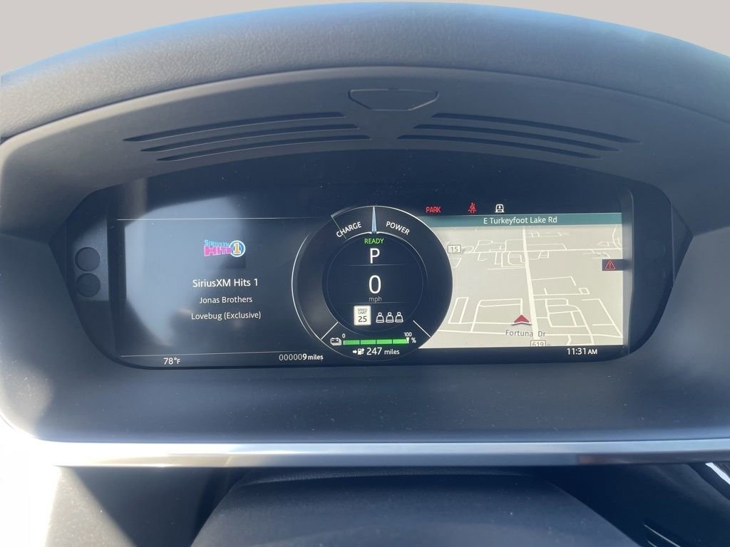 New 2024 Jaguar I-PACE R-Dynamic HSE image 10