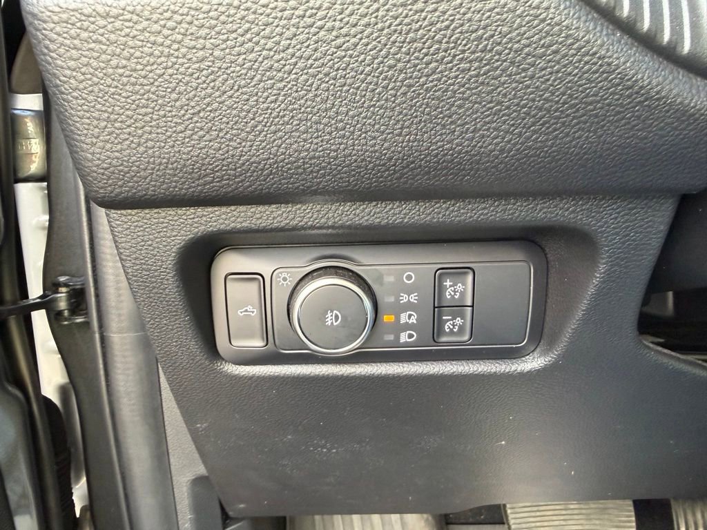 Used 2024 Ford Ranger Lariat w/ Trailer Tow Package image 24