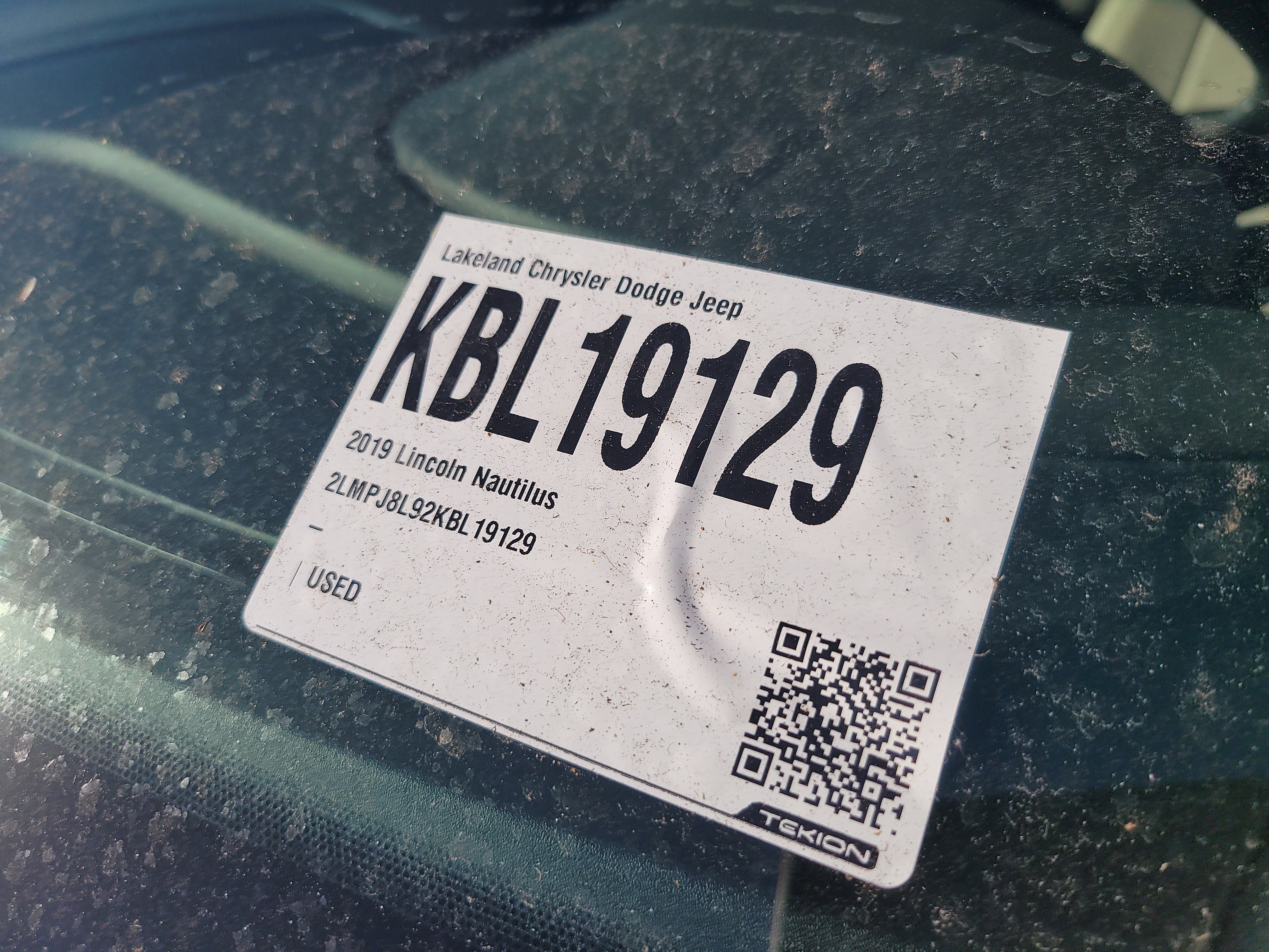 Used 2019 Lincoln Nautilus Reserve image 10