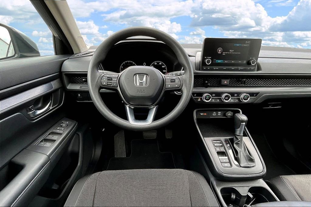 Used 2025 Honda CR-V EX image 10