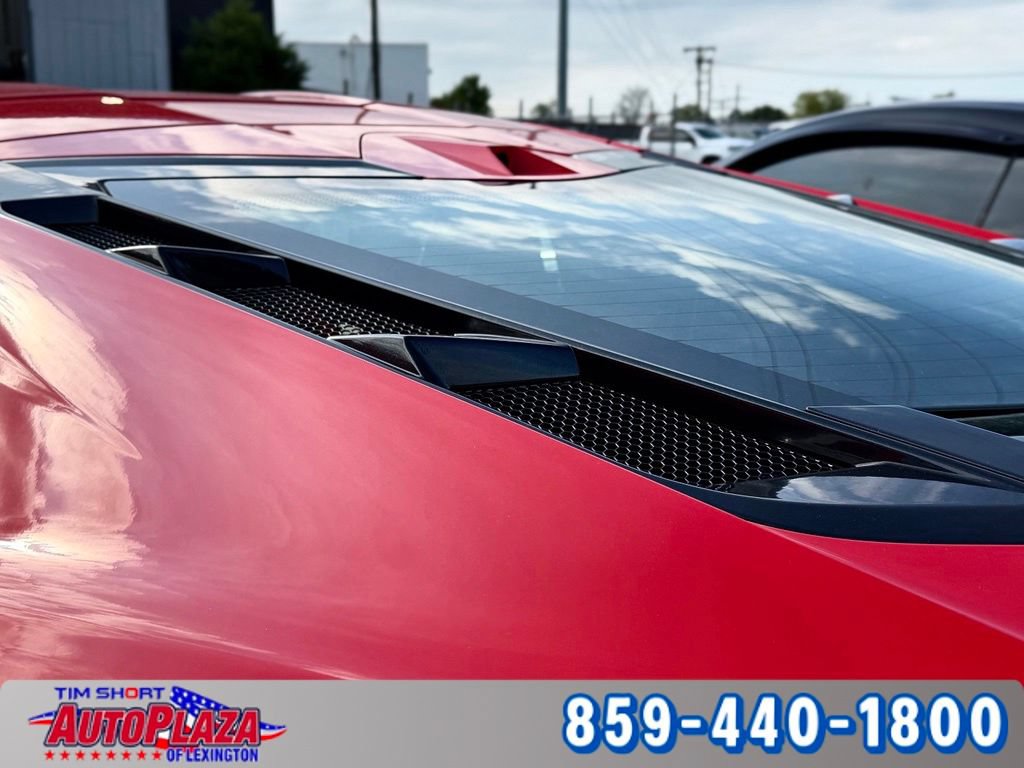 Used 2020 Chevrolet Corvette Stingray Preferred Cpe w/ 2LT Preferred Equipment Group RWD image 16