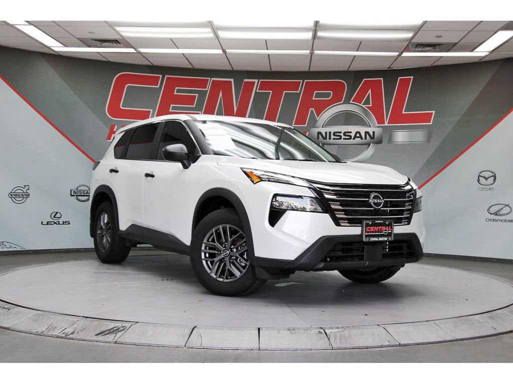 Used 2025 Nissan Rogue S FWD image 1