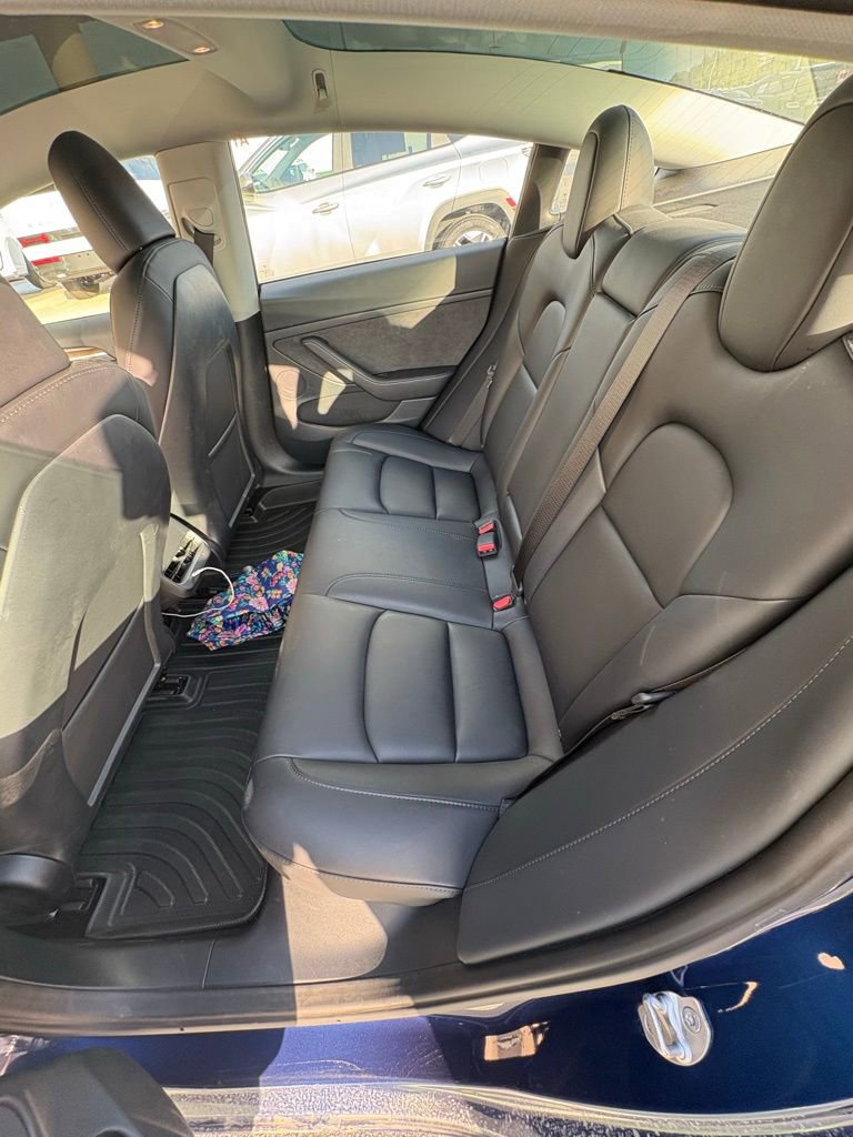 Used 2023 Tesla Model 3 Standard Range RWD image 11