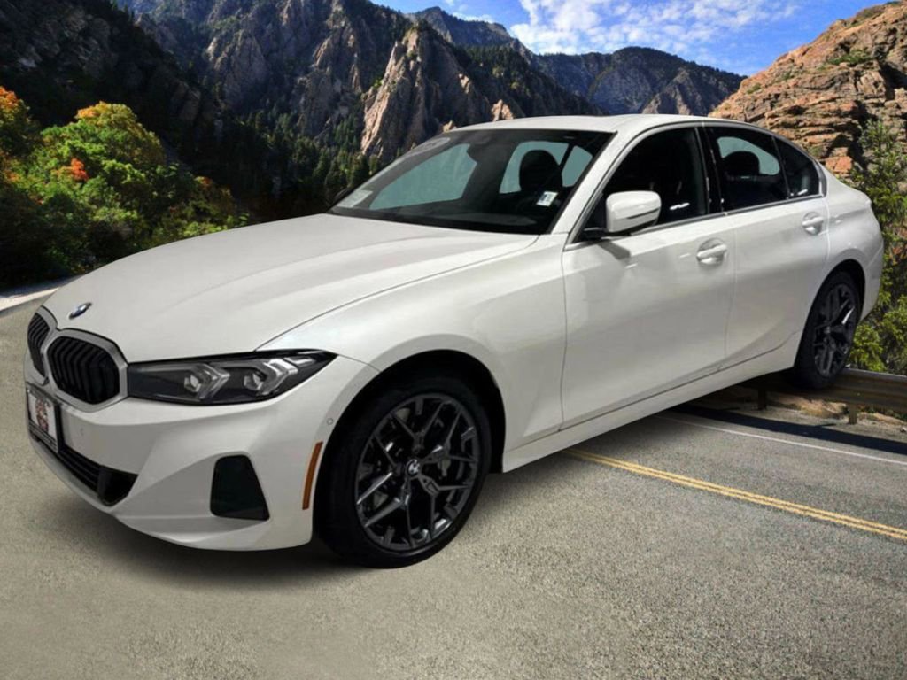 Used 2025 BMW 330i xDrive Sedan image 2