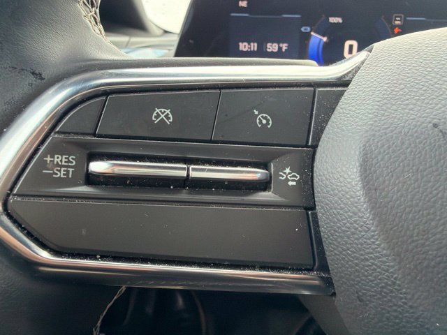Used 2025 Chevrolet Equinox EV LT w/ Convenience Package II AWD/4WD image 16