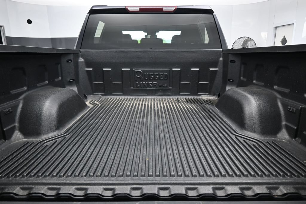 Used 2025 GMC Sierra 1500 SLT RWD image 39