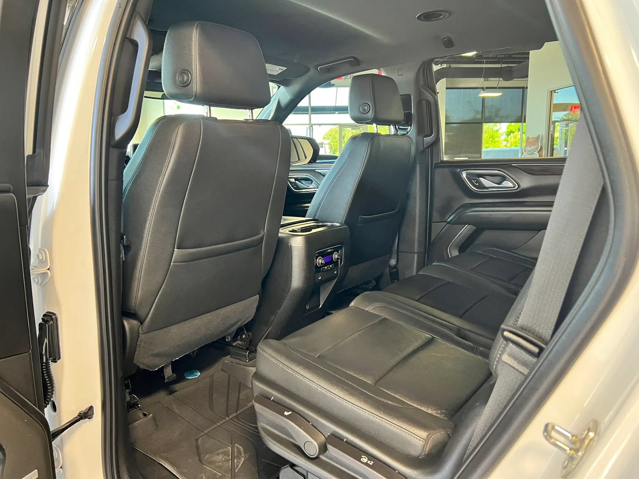 Used 2023 Chevrolet Tahoe LT AWD/4WD image 20