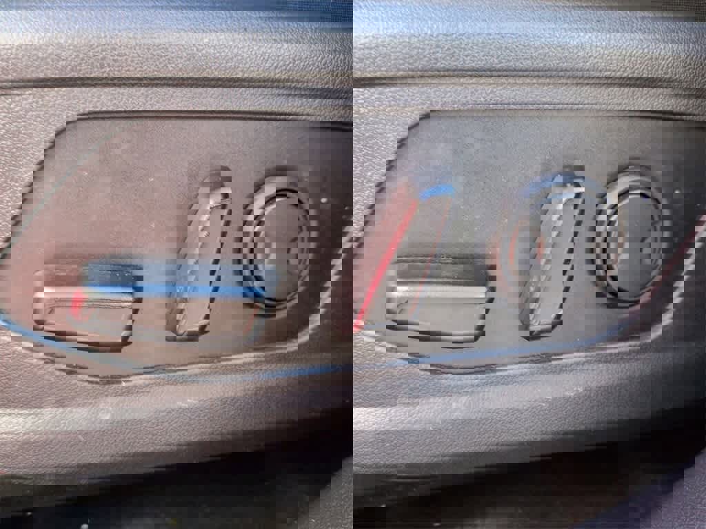 Used 2022 Kia Sorento S image 18