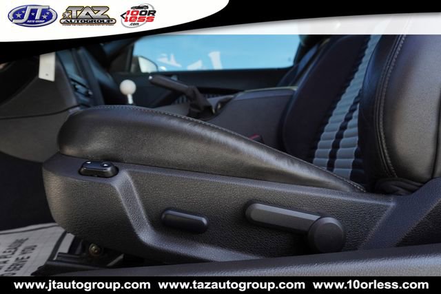 Used 2010 Ford Mustang Shelby GT500 RWD image 12