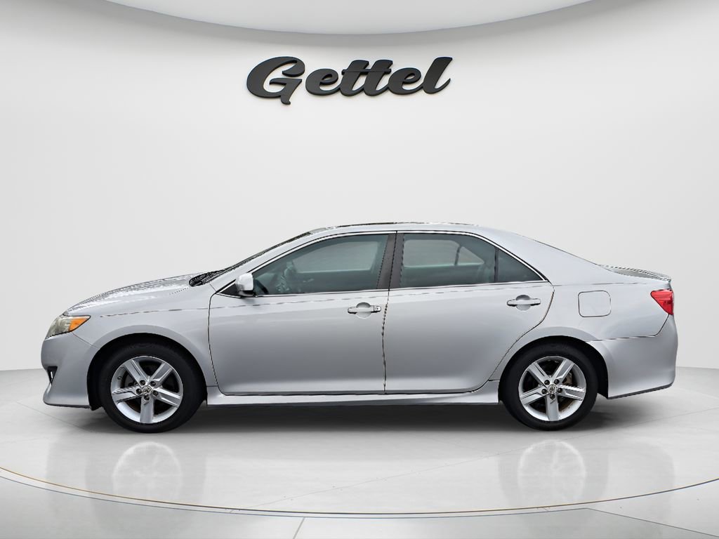 Used 2012 Toyota Camry SE image 7
