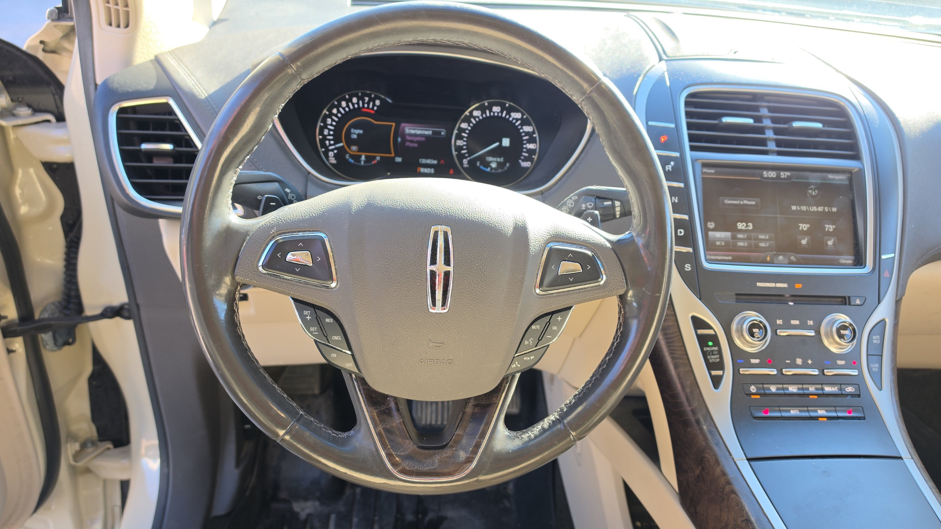 Used 2016 Lincoln MKX Select w/ Select Plus Package FWD image 12