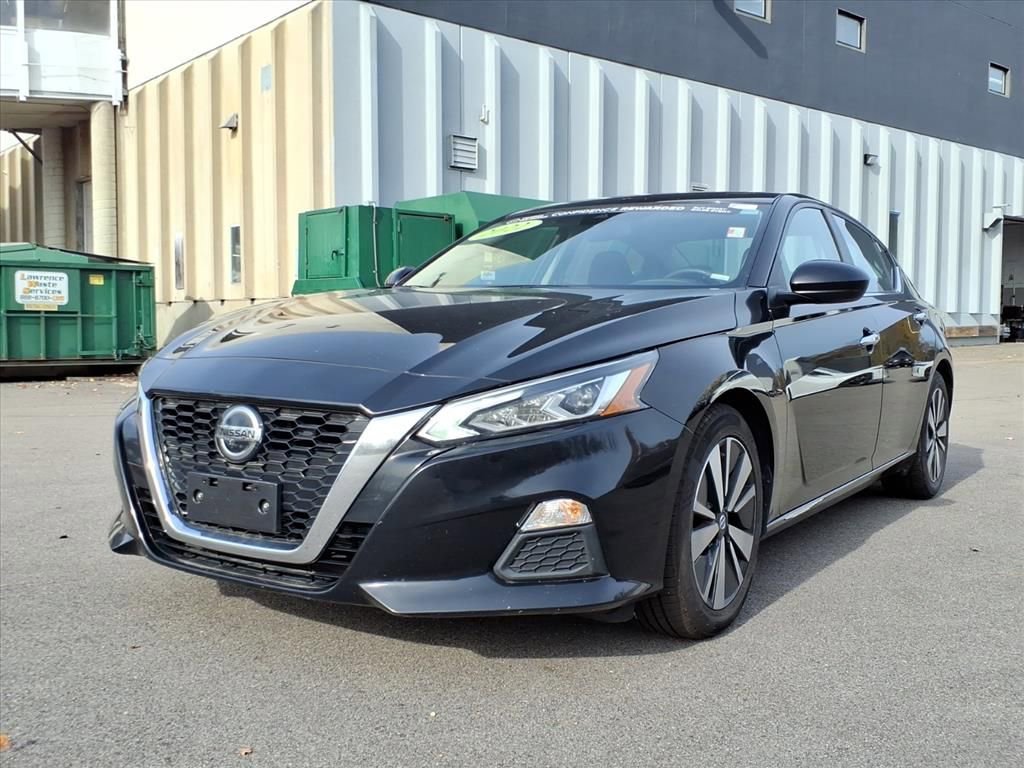 Used 2022 Nissan Altima 2.5 SV