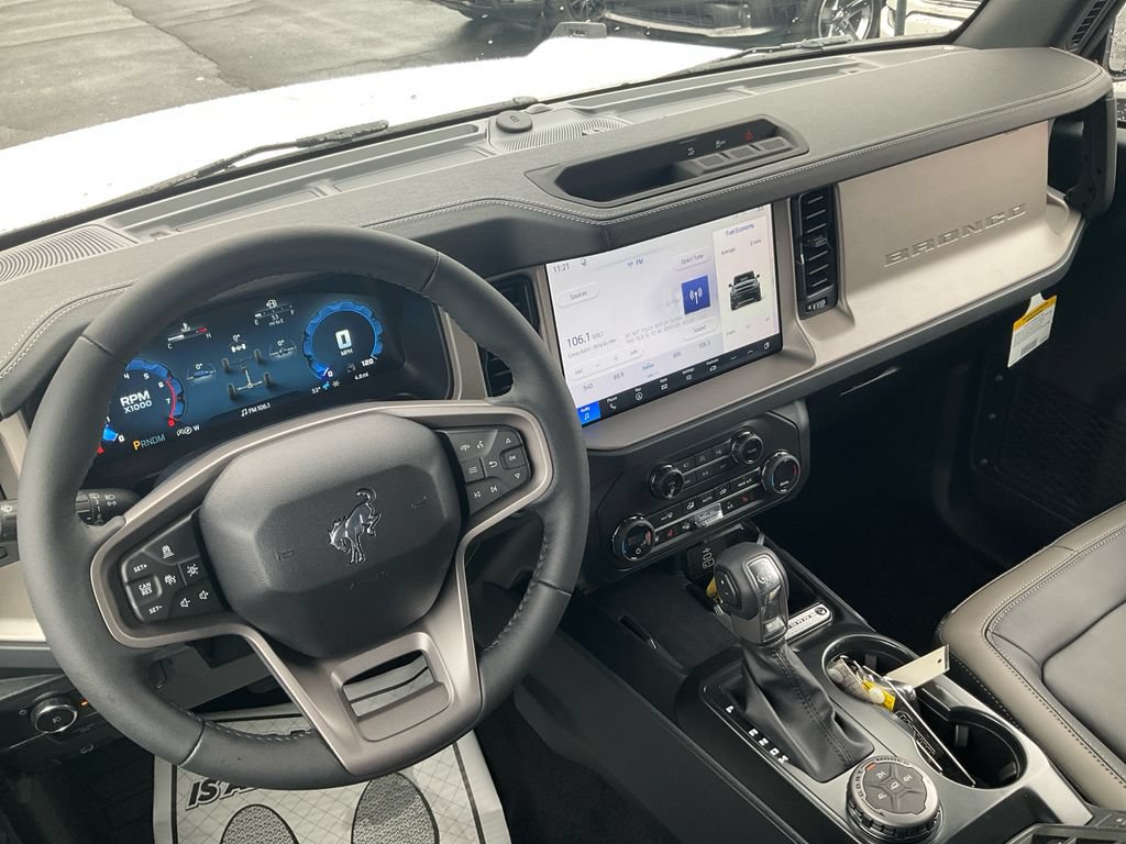 New 2026 Ford Bronco Outer Banks AWD/4WD image 25