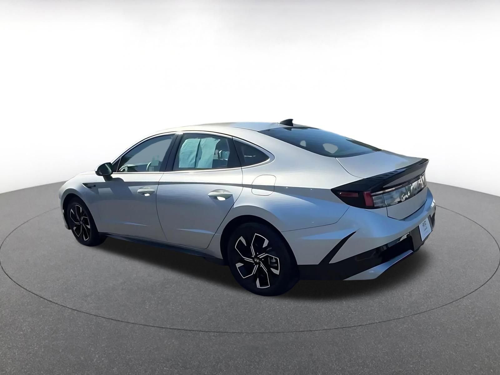 Used 2025 Hyundai Sonata SEL image 14