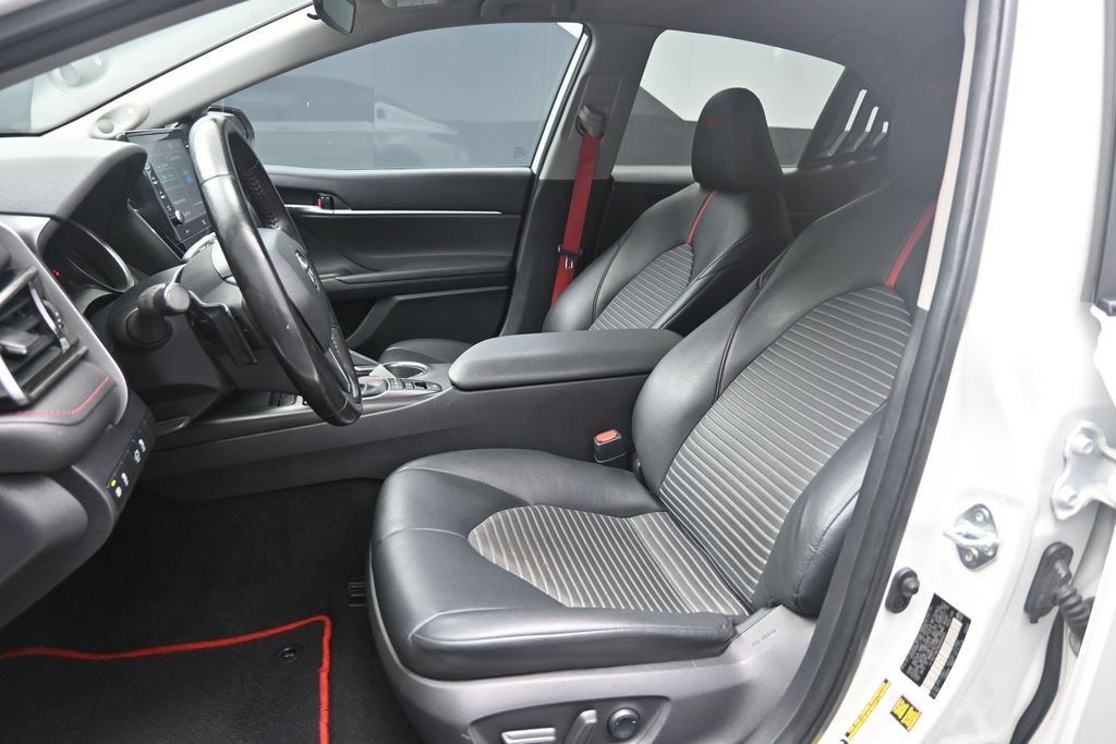 Used 2022 Toyota Camry TRD w/ TRD Package w/JBL Audio FWD image 18
