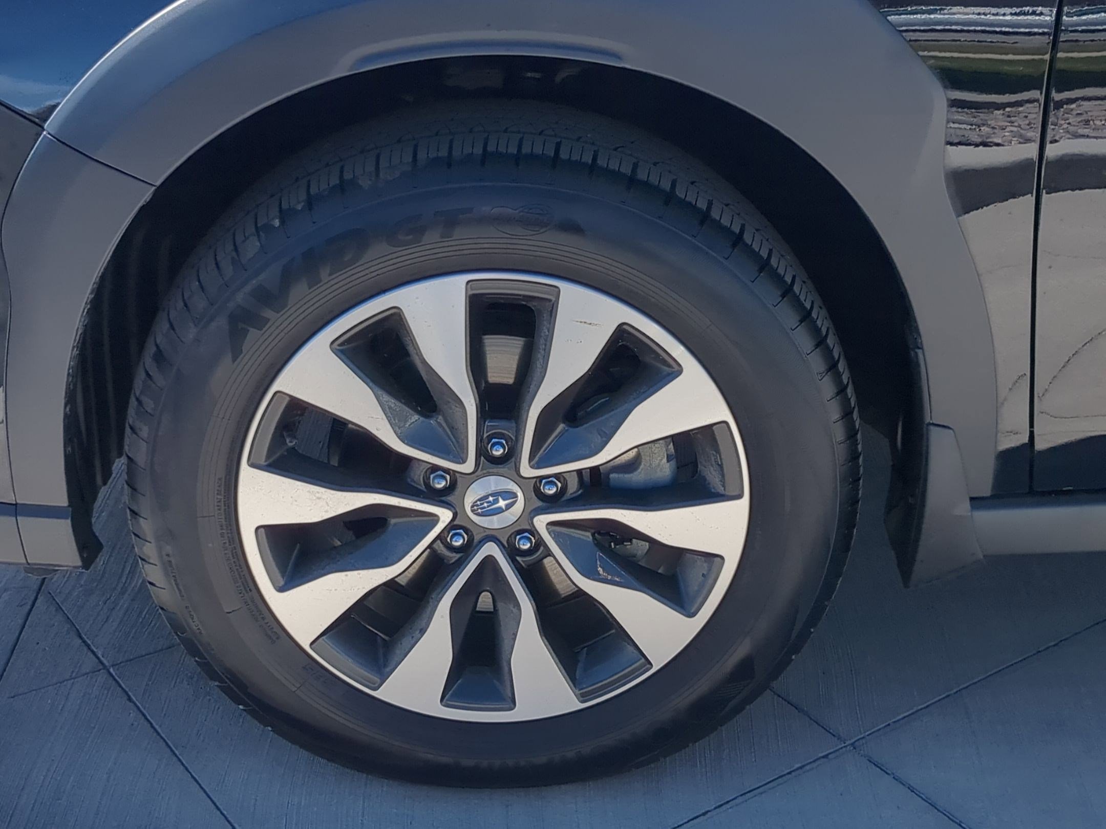 Used 2025 Subaru Outback Limited XT w/ Popular Package #2 image 13