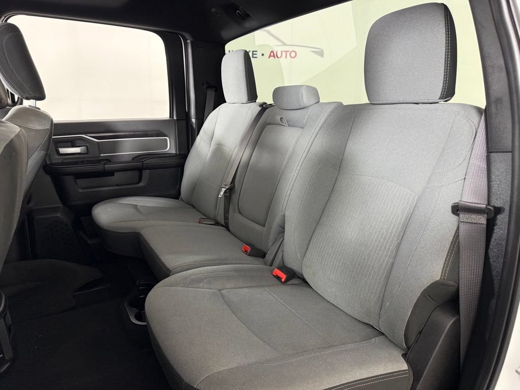 Used 2021 RAM 2500 Big Horn w/ Level 1 Equipment Group AWD/4WD image 23