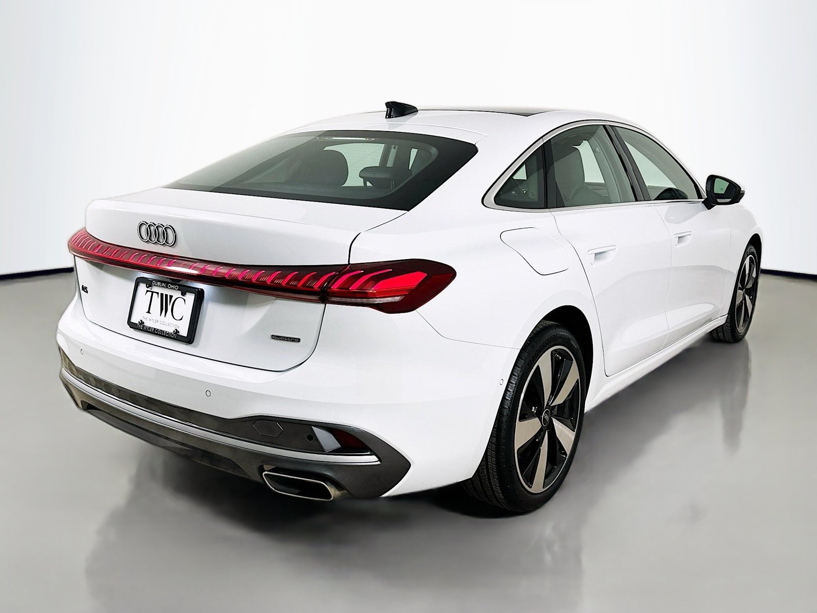 Used 2025 Audi A5 Premium Plus w/ Premium Plus AWD/4WD image 5