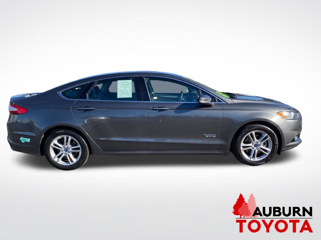 Used 2016 Ford Fusion Energi Titanium FWD image 4