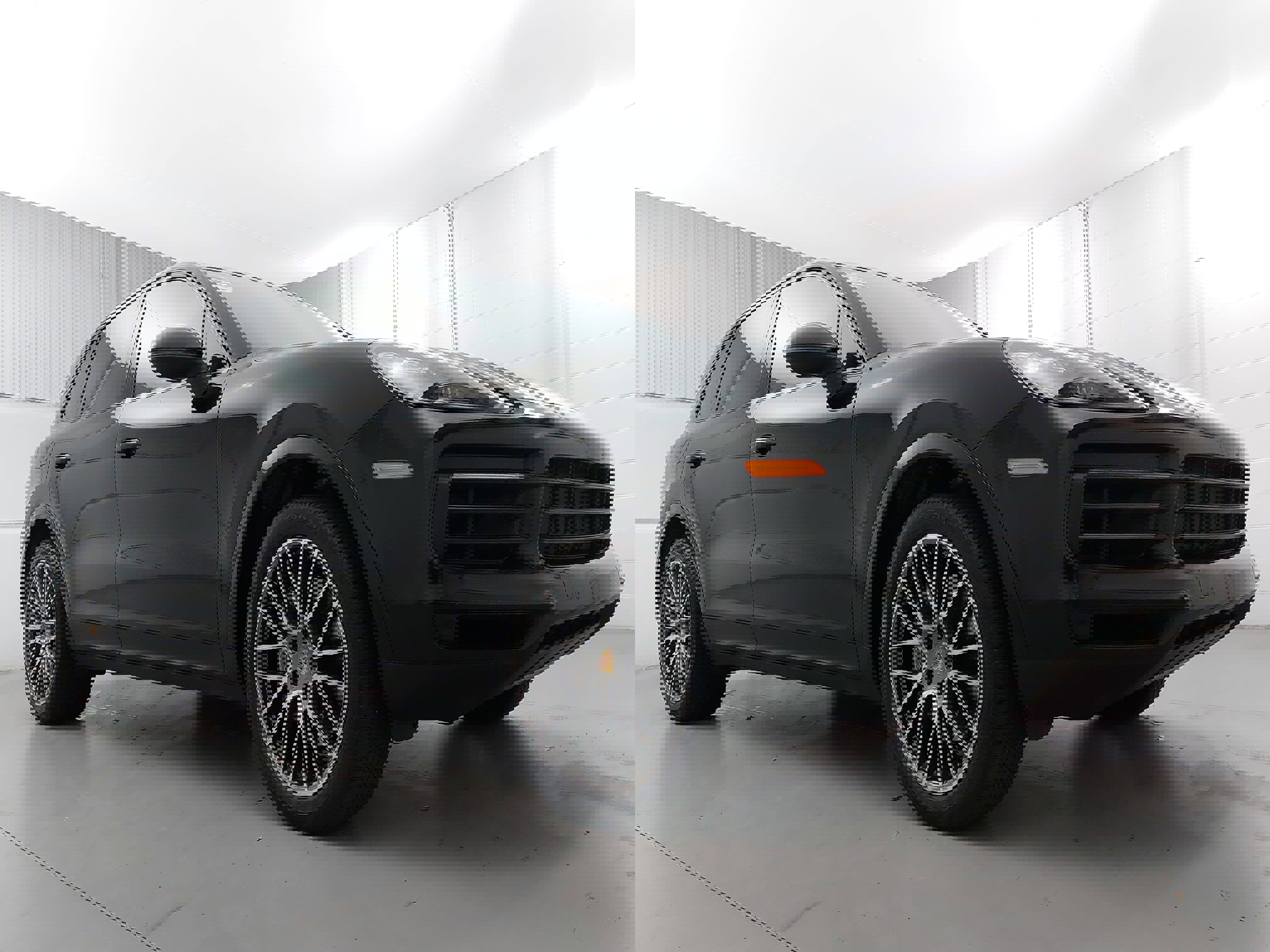 Used 2023 Porsche Cayenne Platinum Edition w/ Premium Package Plus image 9