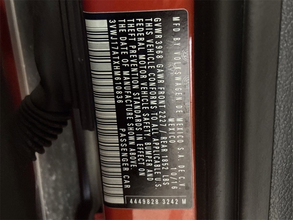 Used 2017 Volkswagen Beetle 1.8T SEL image 15