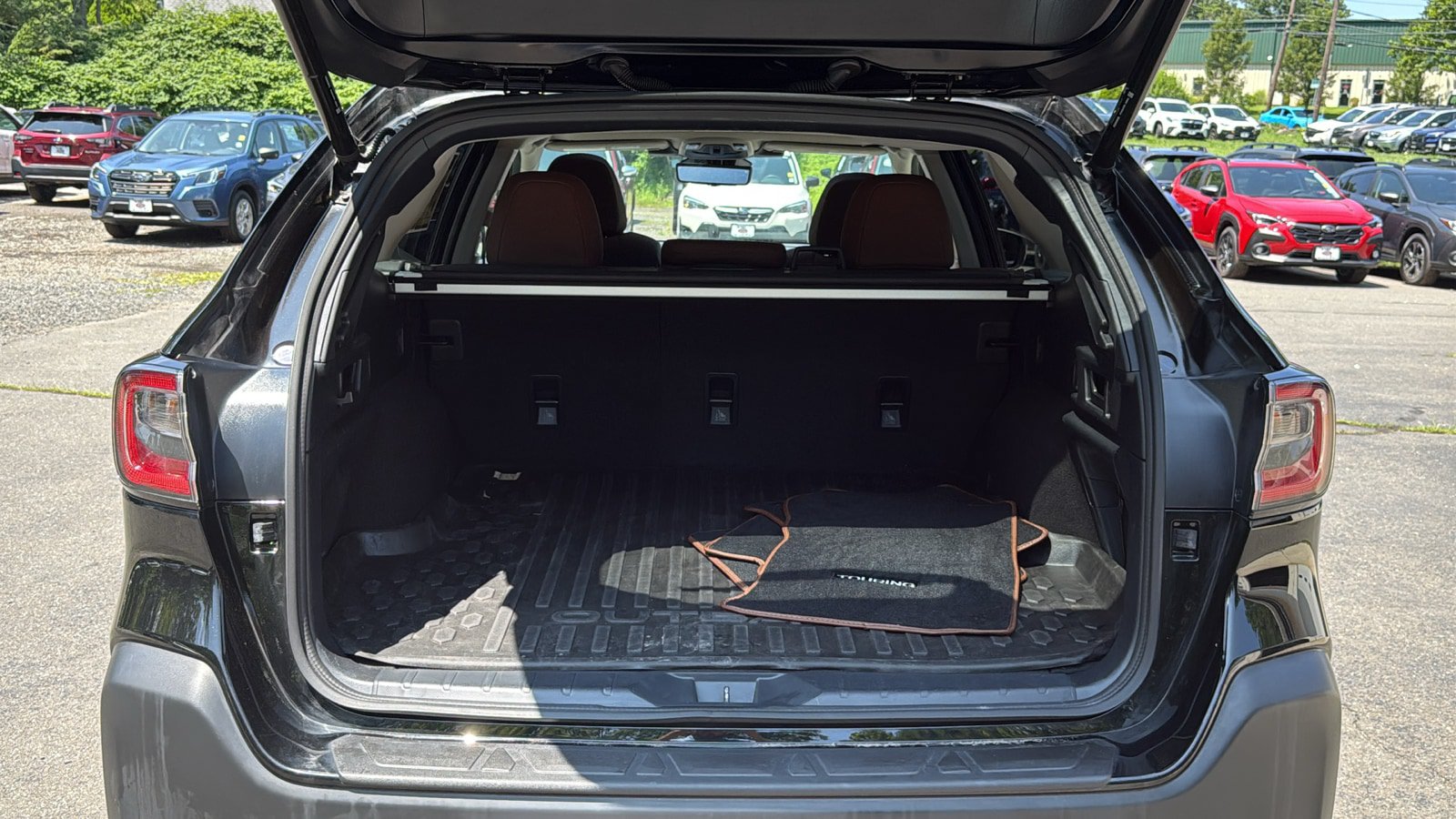Used 2023 Subaru Outback Touring AWD/4WD image 26
