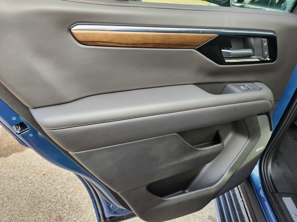 New 2025 Chevrolet Tahoe High Country image 31