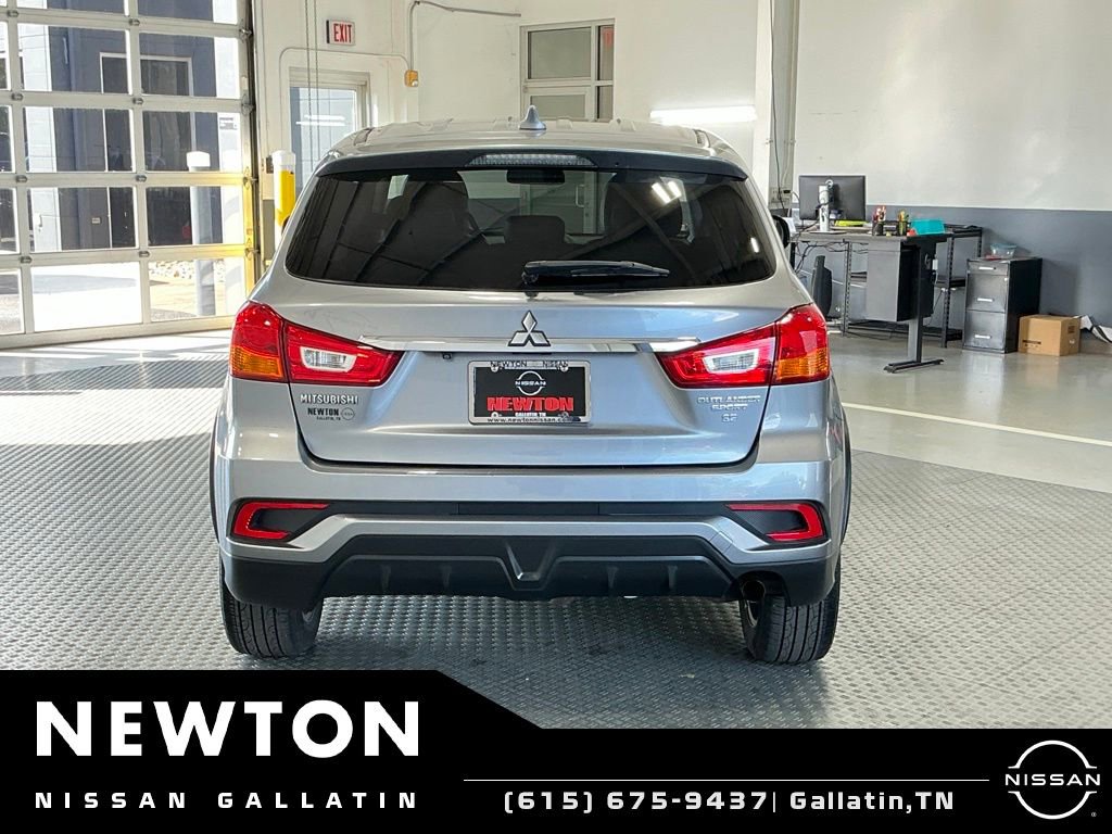 Used 2018 Mitsubishi Outlander Sport SE AWD/4WD image 5