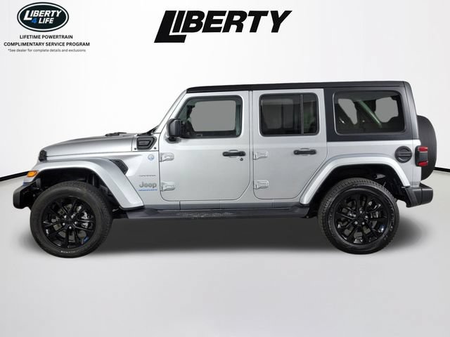 Used 2023 Jeep Wrangler Unlimited Sahara w/ Cold Weather Group AWD/4WD image 6