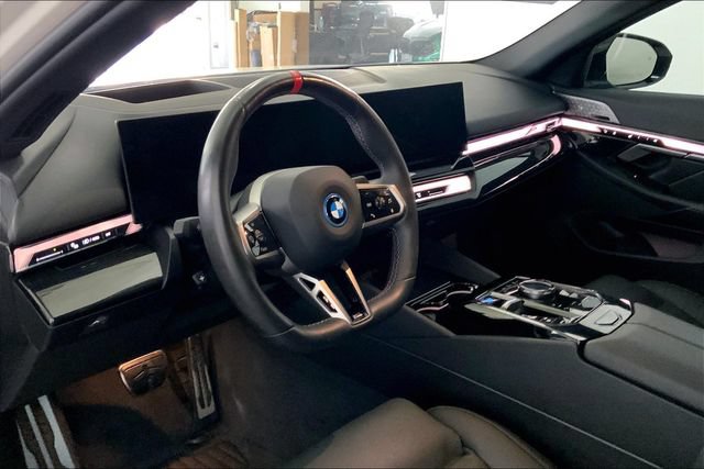 Used 2024 BMW i5 M60 w/ Premium Package AWD/4WD image 7