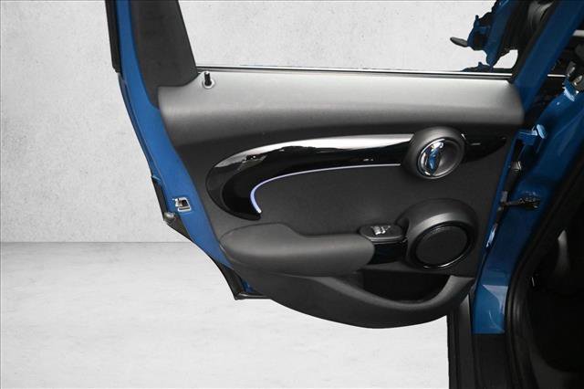Used 2024 MINI Cooper S FWD image 23
