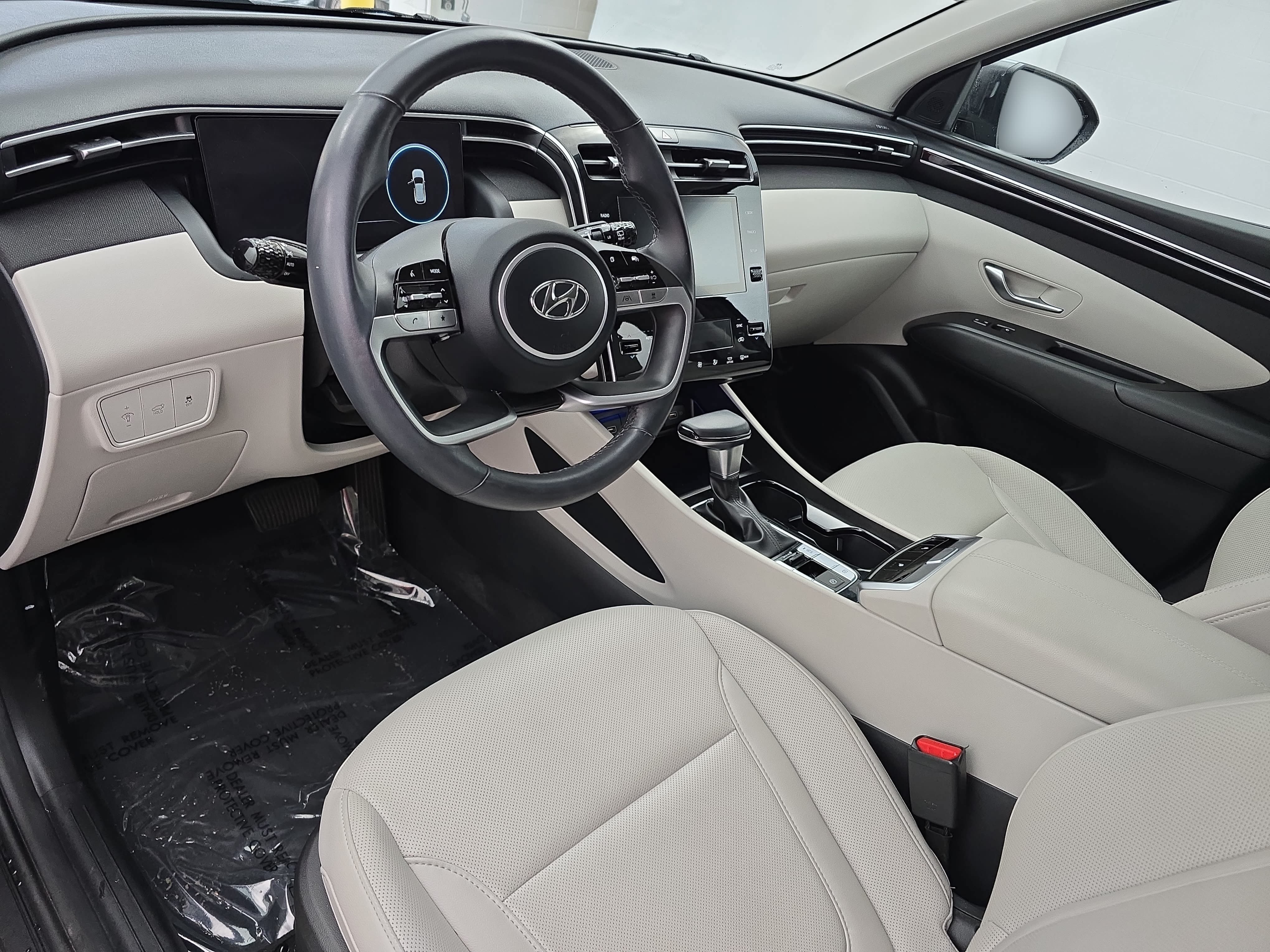Used 2023 Hyundai Tucson SEL w/ Convenience Package FWD image 16