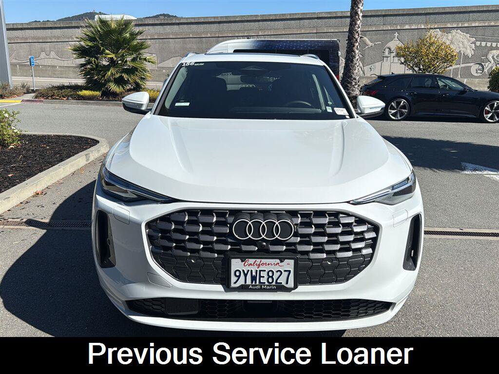 Certified 2025 Audi Q5 Premium Plus AWD/4WD image 2