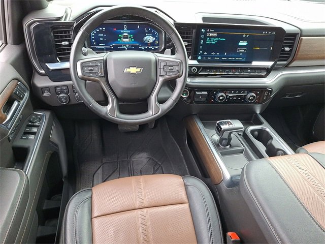 Used 2023 Chevrolet Silverado 1500 High Country image 11