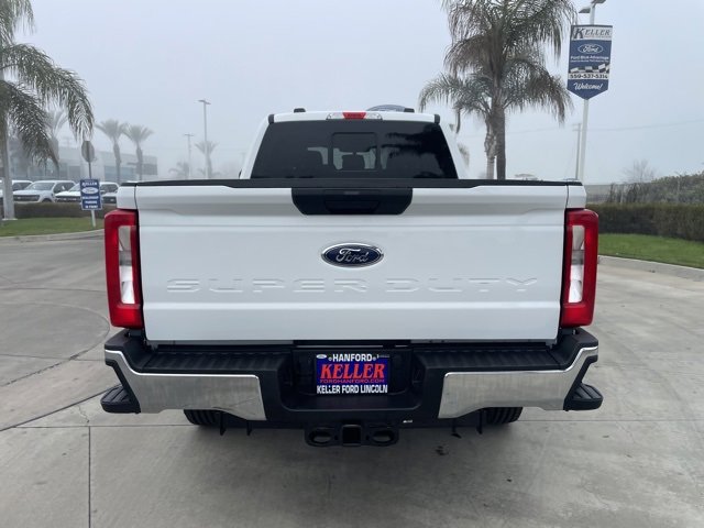 New 2026 Ford F250 XL w/ XL Chrome Package image 4